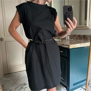 Sibel Saral | XS Black mid length asymmetrical sleeve ruffle detail